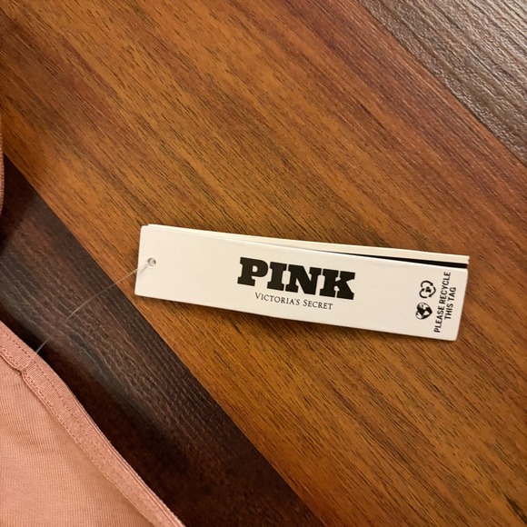Victoria's Secret PINK Satin‎ Seamless High Neck Tank Bra S - Picture 2 of 8